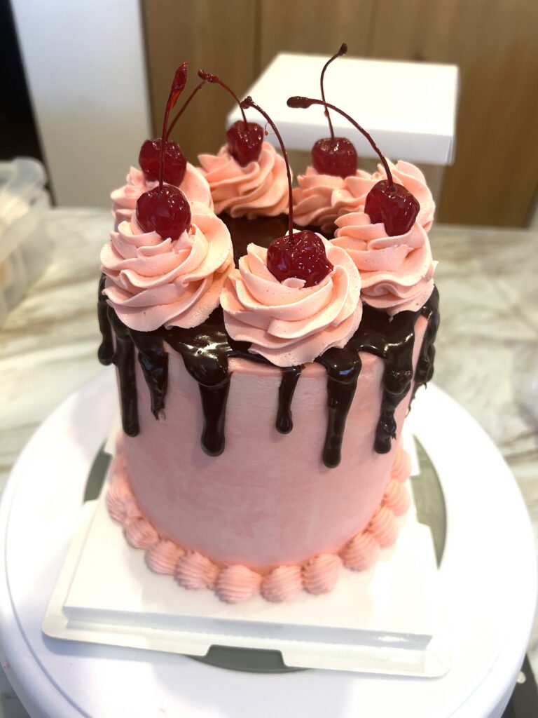 Two-layered 5-inch Cake